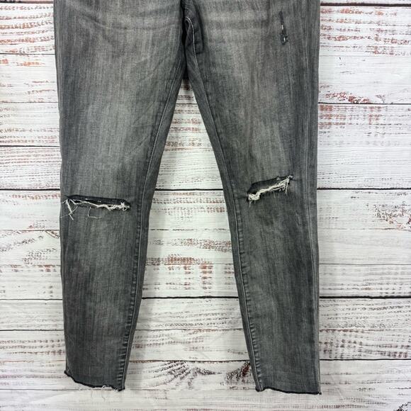 Blank NYC mid rise size 28 ripped faded Charcoal Distressed Skinny Jeans - Picture 3 of 7